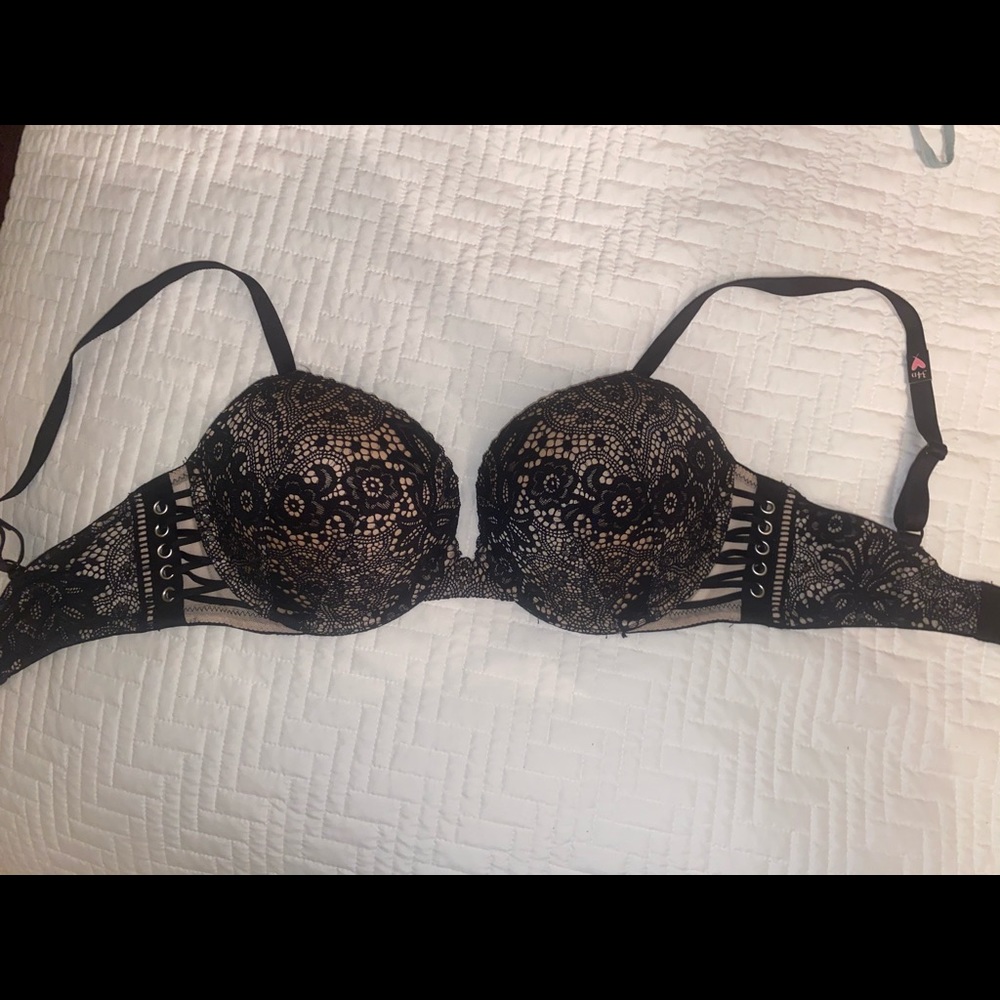 Victoria’s Secret Bra